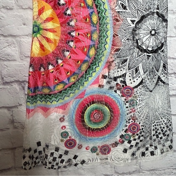 Fleur De Lis Mandala Print Lace Overlay Shift Dress - Picture 9 of 15